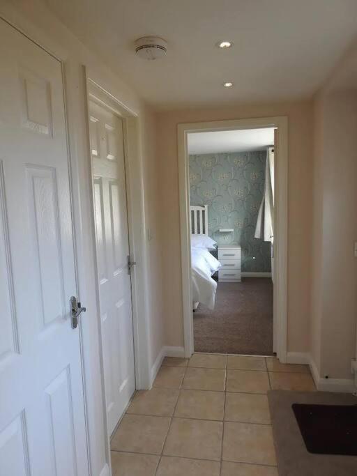 Apartmán Self Contained - Own Entrance High Wycombe Exteriér fotografie